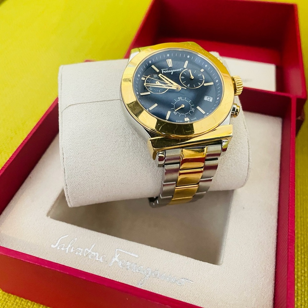 Ferragamo Two Tone Watch (Blue Face)
Size: OS